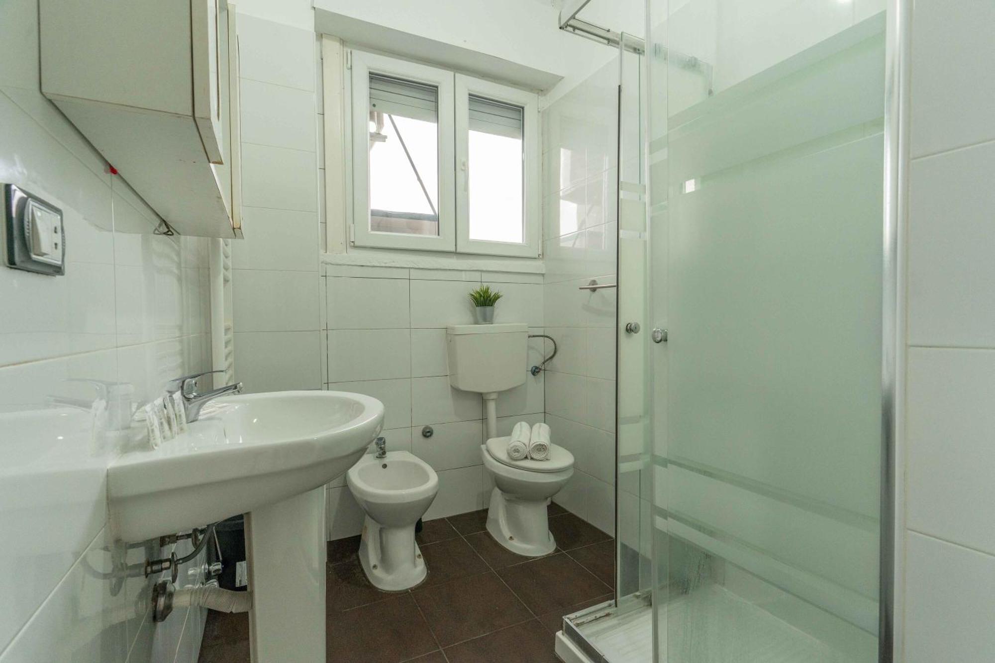Rog27-Large Apartment With Transport Close To Home- มิลาน ภายนอก รูปภาพ
